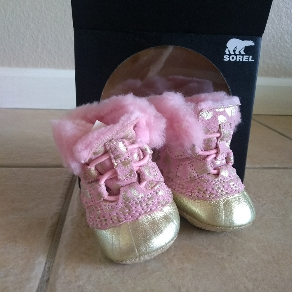 NEW Sorel Caribooties 1